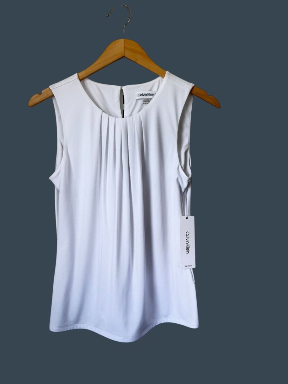 Calvin Klein White Sleeveless Pleated Blouse Women's Petite Size 8P